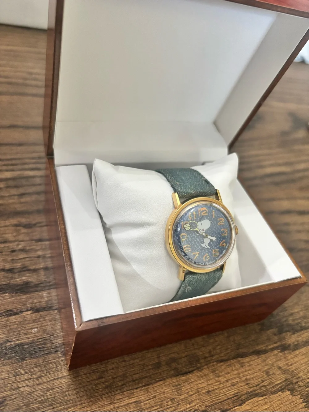 Rare Vintage Timex Snoopy Mechanical Wind-Up Watch Original Denim Band